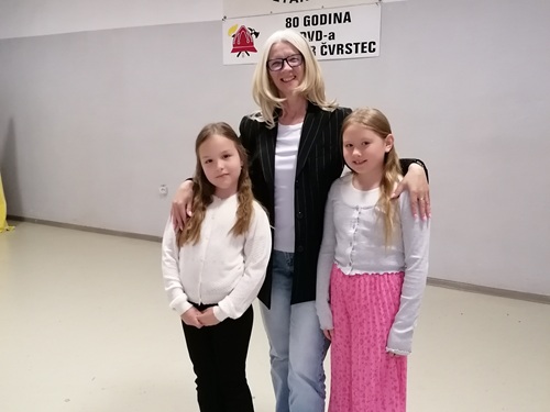 Učenice 2. b nagrađene na „Balogijadi“